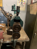USED TENNSMITH R22 22-GA. ROTARY BEADER / CRIMPER