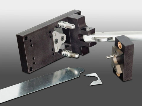 Ram Guide Notche RAMS-2001 20ga Drive Cleat Notcher – Batavia Machinery, Inc